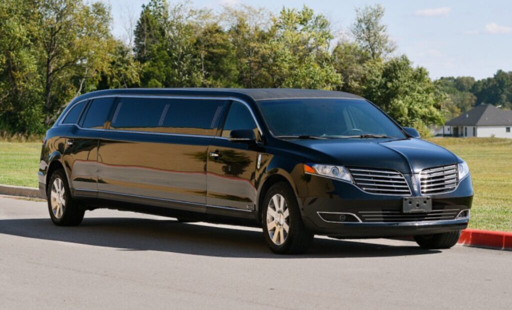 Black 10 Passenger Stretch Limo Manhattan Limousine Service